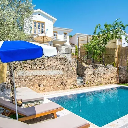 Sleeps 6 With Pool Air Con And Wifi Villa *