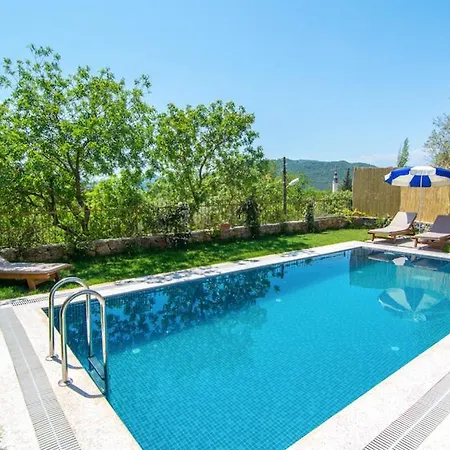 Sleeps 6 With Pool Air Con And Wifi Villa *