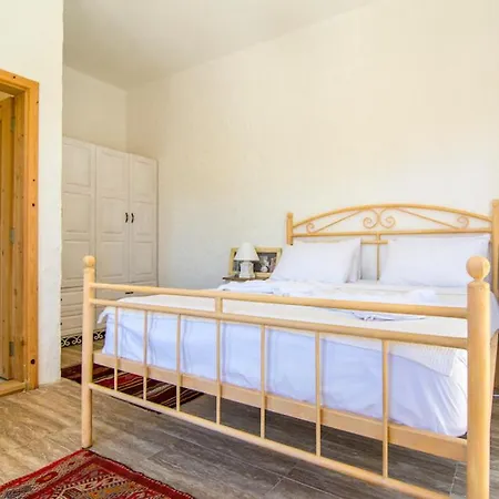 Sleeps 6 With Pool Air Con And Wifi Villa *